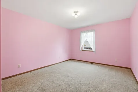 303 S Chestnut Street Edgewood IA 52042