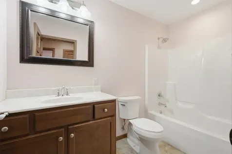 303 S Chestnut Street Edgewood IA 52042