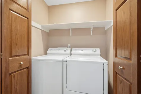 303 S Chestnut Street Edgewood IA 52042