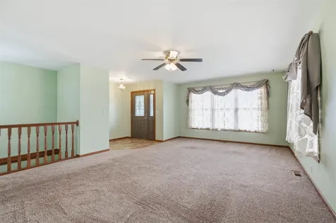 303 S Chestnut Street Edgewood IA 52042