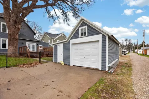 501 4th Street Traer IA 50675