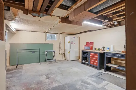 1102 Ohio Street Waterloo IA 50702
