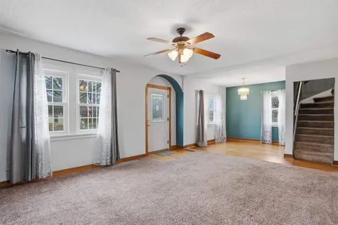 1102 Ohio Street Waterloo IA 50702