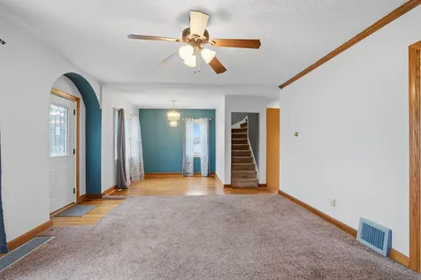 1102 Ohio Street Waterloo IA 50702