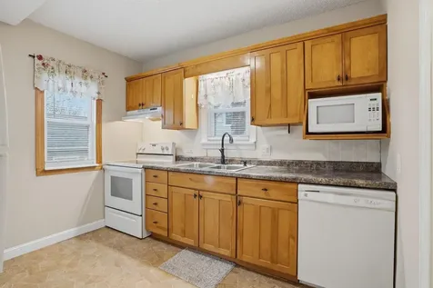 1102 Ohio Street Waterloo IA 50702