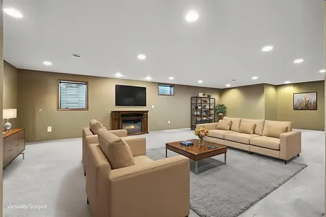 1828 160th Avenue Manchester IA 52057