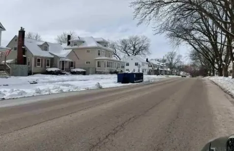 1621 W 3rd Street Waterloo IA 50701