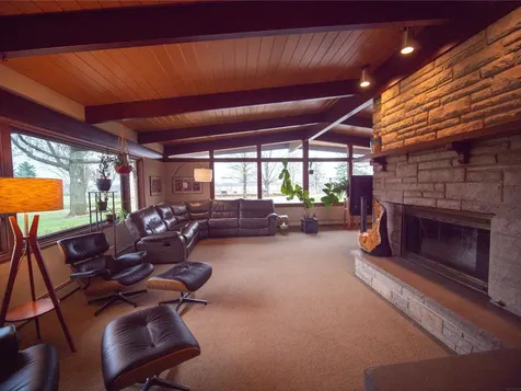 521 Sunset Place Charles City IA 50616