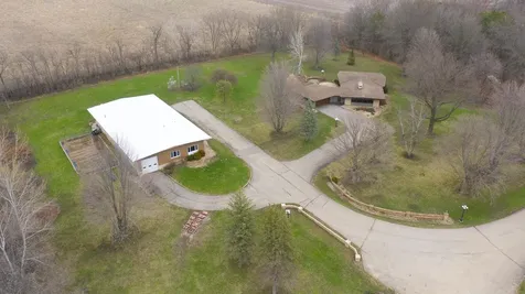 521 Sunset Place Charles City IA 50616