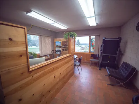 521 Sunset Place Charles City IA 50616