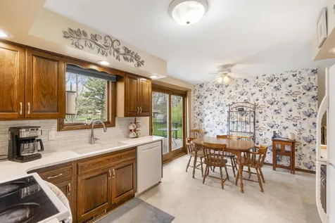1406 Prospect Boulevard Waterloo IA 50701