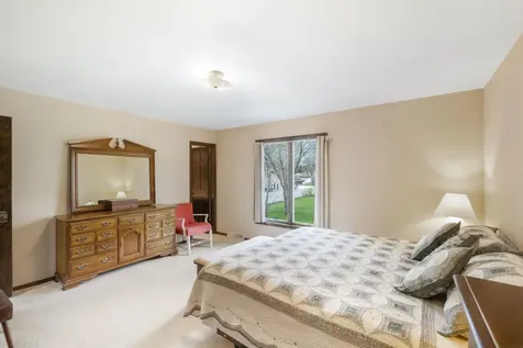 1406 Prospect Boulevard Waterloo IA 50701