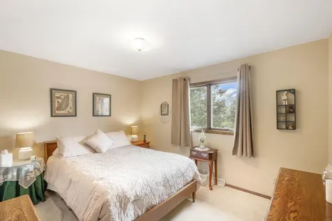 1406 Prospect Boulevard Waterloo IA 50701