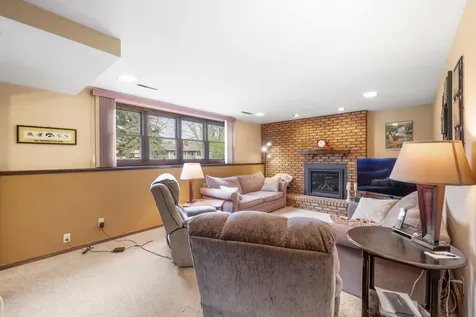 1406 Prospect Boulevard Waterloo IA 50701