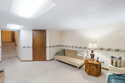 1406 Prospect Boulevard Waterloo IA 50701