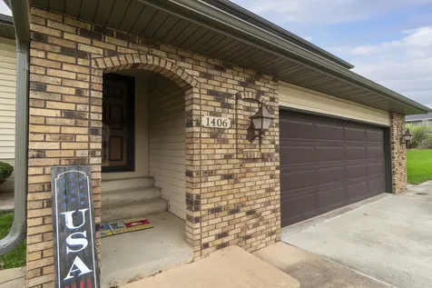 1406 Prospect Boulevard Waterloo IA 50701