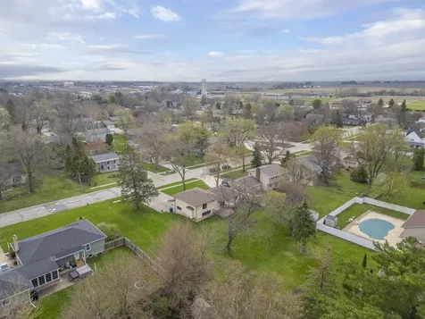 1406 Prospect Boulevard Waterloo IA 50701