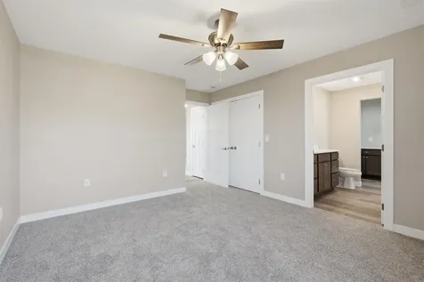 1303 Max Drive Manchester IA 52057