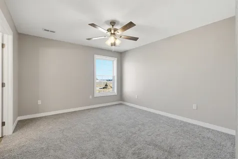 1303 Max Drive Manchester IA 52057