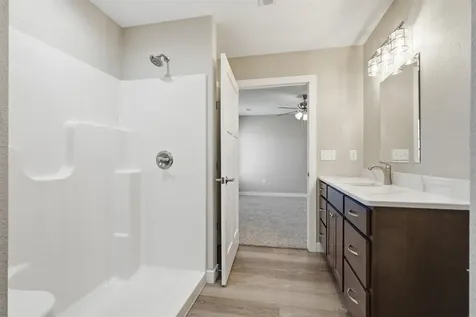 1303 Max Drive Manchester IA 52057