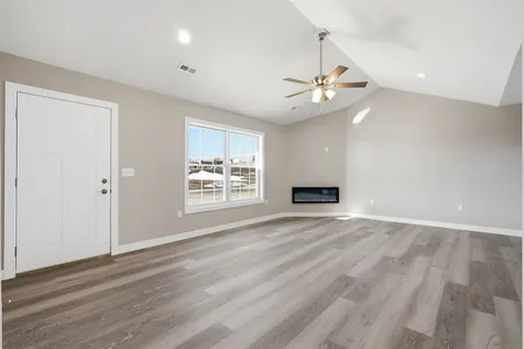 1303 Max Drive Manchester IA 52057