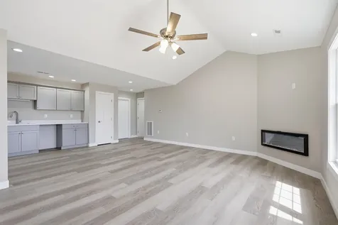 1301 Max Drive Manchester IA 52057