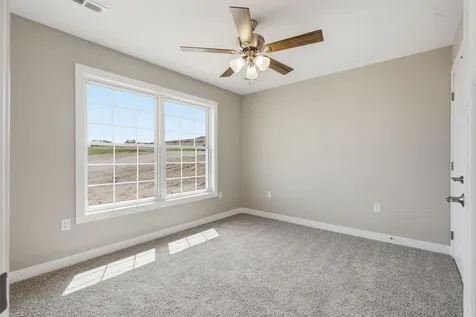 1301 Max Drive Manchester IA 52057