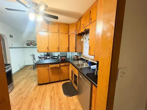 626 Boston Avenue Waterloo IA 50703