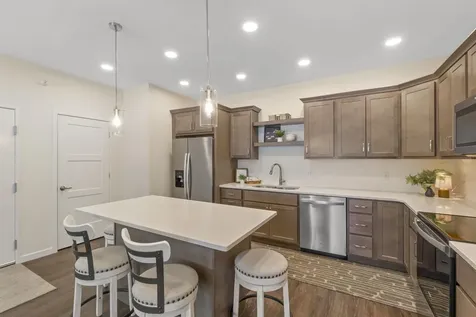 4025 Cedar Heights Drive Cedar Falls IA 50613