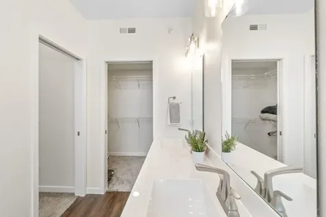 4025 Cedar Heights Drive Cedar Falls IA 50613