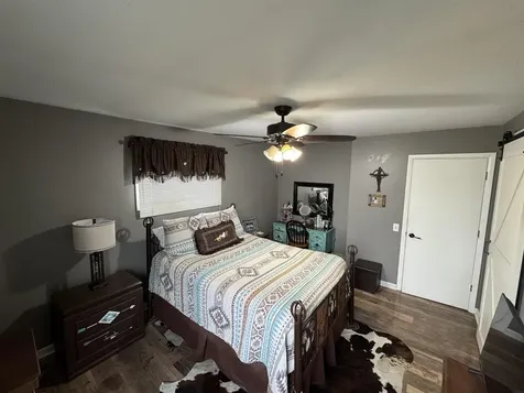 1111 5th Avenue Ackley IA 50601
