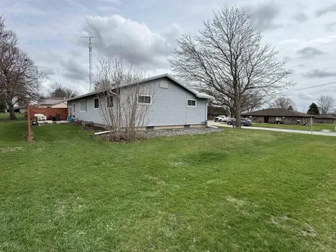 1111 5th Avenue Ackley IA 50601
