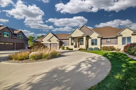 7210 Wagner Road Cedar Falls IA 50613