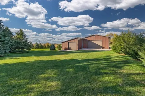 7210 Wagner Road Cedar Falls IA 50613