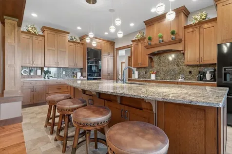 7210 Wagner Road Cedar Falls IA 50613