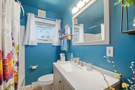 1924 Timberledge Drive Cedar Falls IA 50613