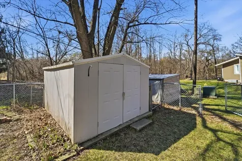 1924 Timberledge Drive Cedar Falls IA 50613