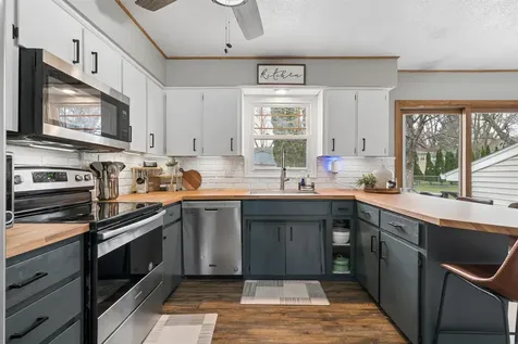 711 Washington Street Denver IA 50622