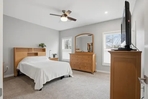 318 S Western Avenue New Hampton IA 50659