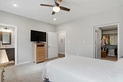 318 S Western Avenue New Hampton IA 50659