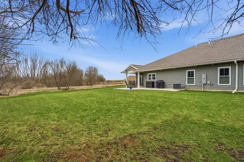 318 S Western Avenue New Hampton IA 50659
