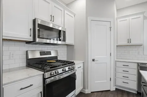 318 S Western Avenue New Hampton IA 50659