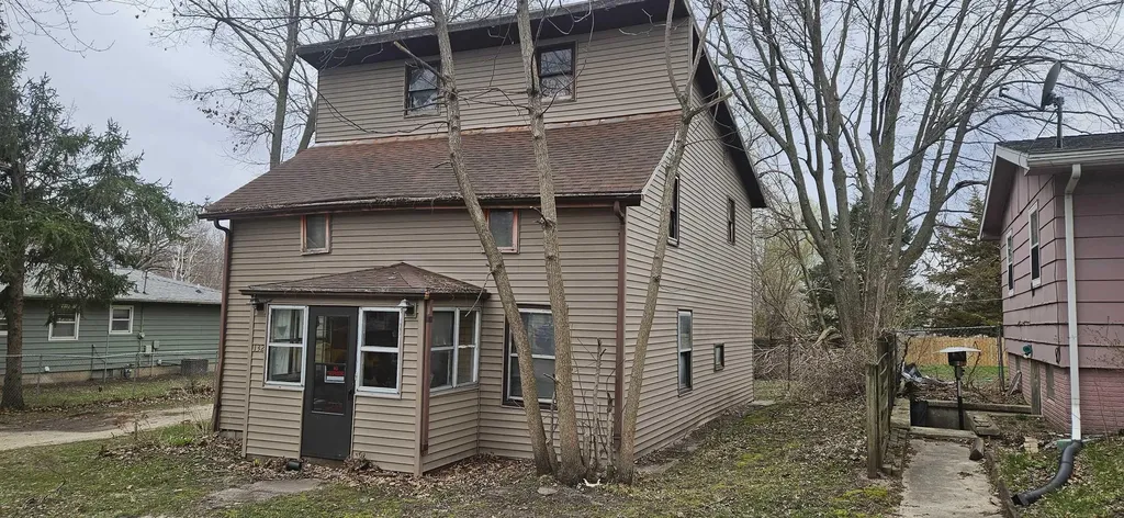 132 Elm Street Janesville IA 50647