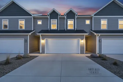 4306 Spruce Creek Cedar Falls IA 50613