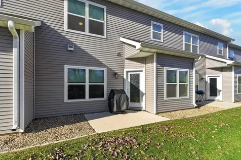 4306 Spruce Creek Cedar Falls IA 50613