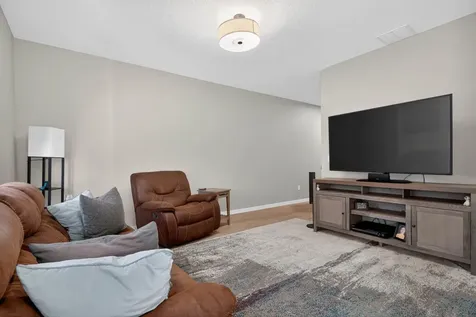4306 Spruce Creek Cedar Falls IA 50613