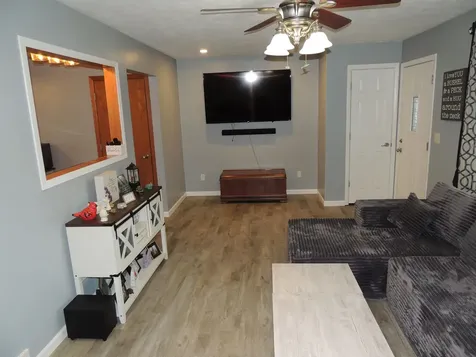 5827 Dahlia Boulevard Waterloo IA 50701