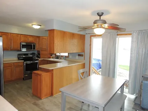 5827 Dahlia Boulevard Waterloo IA 50701