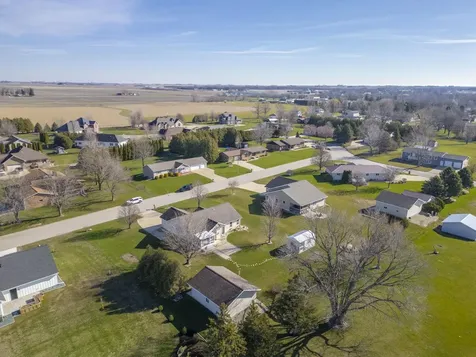 109 Meadow Lane Drive Sumner IA 50674