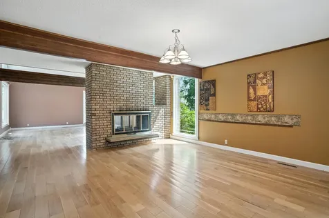 2488 239th Street New Hampton IA 50659